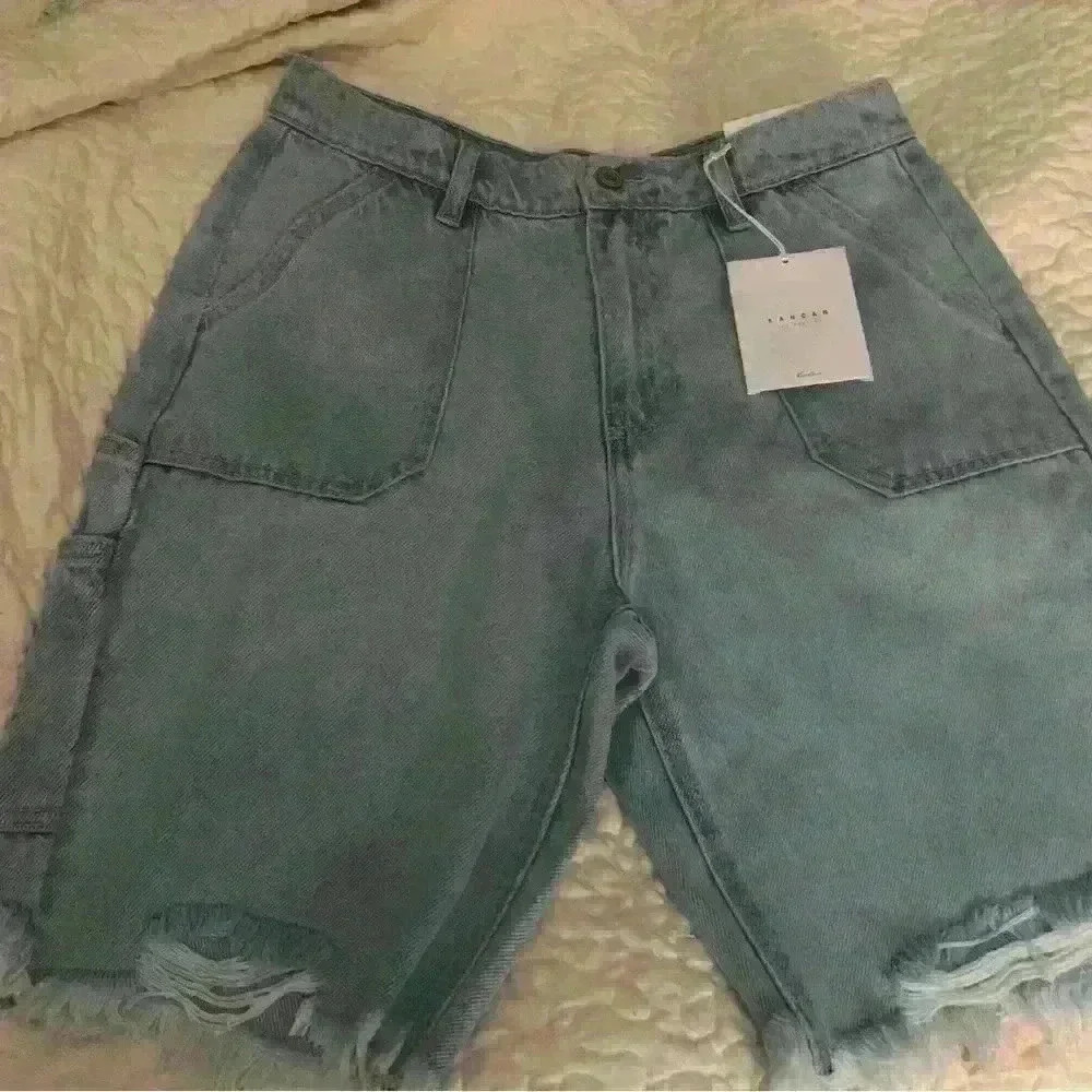 KanCan  shorts Jean NWT